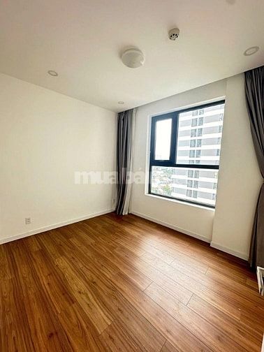 C/c Đặng Văn Ngữ, Phú Nhuận 2PN 80m2 nhà rộng, giá 11 tr/th ko nội thấ