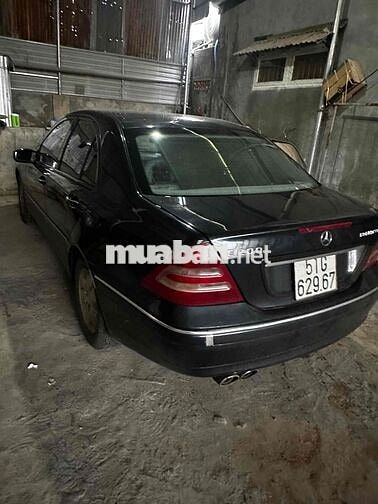 Mercedes-Benz C200 Kompressor màu Đen