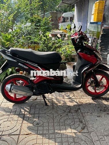 Yamaha Luvias 2014 Đỏ đen