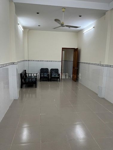 Nhà cho thuê nguyên cănhẻm xe hơi 856/4 Quang Trung, Gò Vấp, 3,7x25m