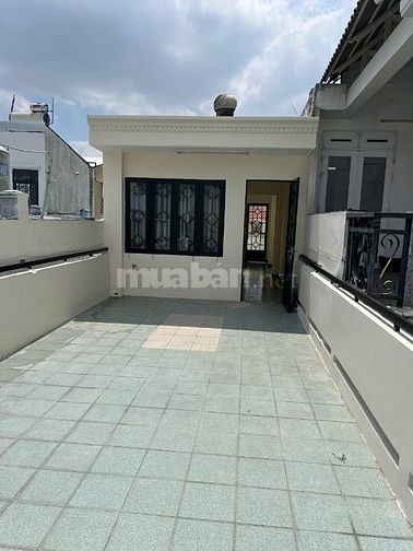 Nhà cho thuê nguyên cănhẻm xe hơi 856/4 Quang Trung, Gò Vấp, 3,7x25m