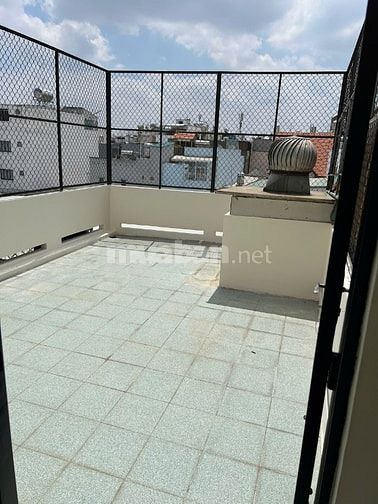 Nhà cho thuê nguyên cănhẻm xe hơi 856/4 Quang Trung, Gò Vấp, 3,7x25m