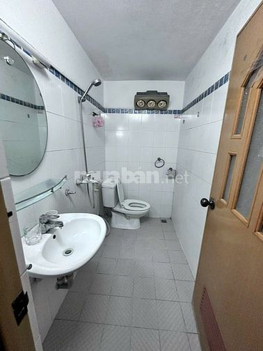Cho thuê nhà ngõ 5 láng hạ hoặc đi từ  ngõ 371 đê La Thành