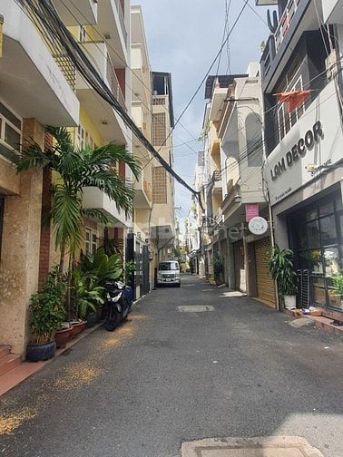 Khu trung tâm Phú Nhuận, Đoàn Thị Điểm, HXH