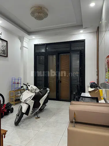 CHÍNH CHỦ CHO THUÊ NHÀ NGUYÊN CĂN PHẠM ĐĂNG GIẢNG, GẦN AEON TÂN PHÚ