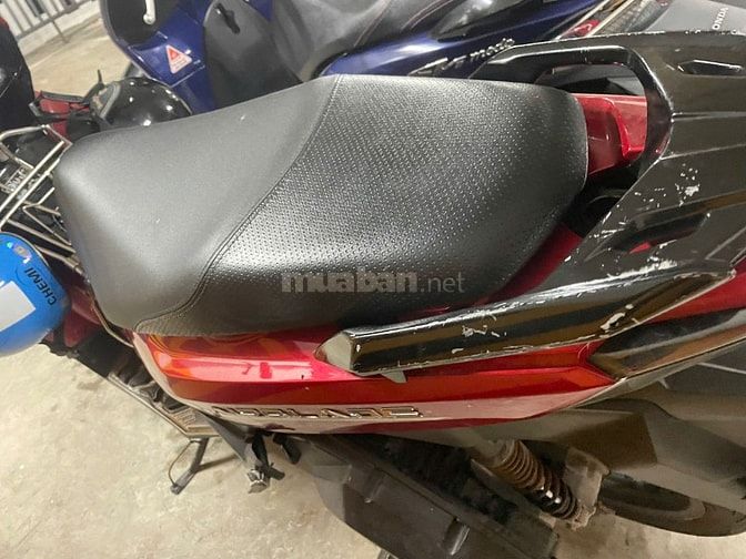  Cần bán Honda Air Blade màu đỏ đen, đăng ký 11/2022