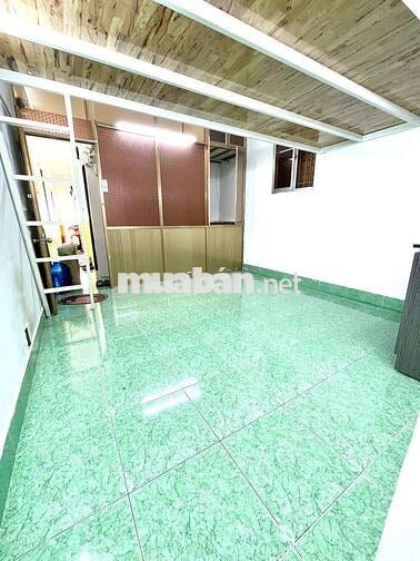 Gác Ban Công Riêng Chỉ 4,2 Triệu - Lê Quang Định Bình Thạnh