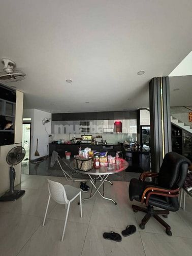 Nhà 2 tầng 260m2(26x10)-Kinh Dương Vương ,Bến xe miền tây-giá 13.9 tỷ