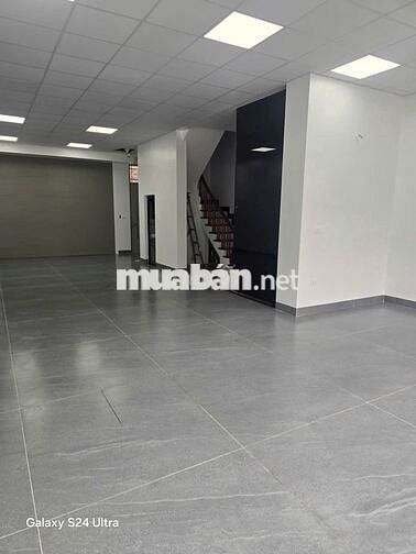 Cho thuê biệt thự 91m2, gần 700m2 sàn tại TT2-3 Khu C Him Lam Vạn Phúc