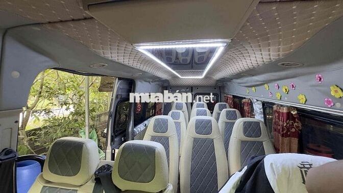 Ford Transit 16 chỗ, bảo dưỡng hãng Ford Bến Thành
