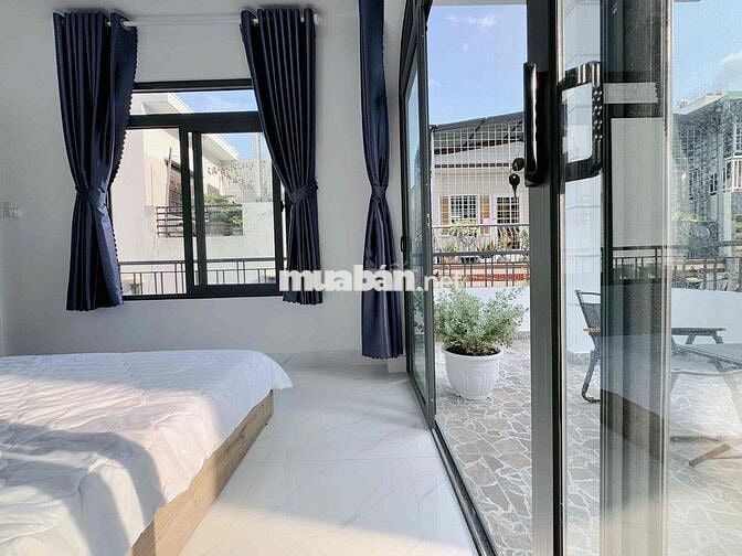 Căn hộ sân vườn 45m2 1pn full nt Đinh Tiên Hoàng - Q1
