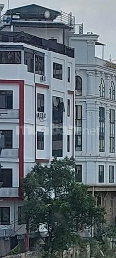 Cho thuê mặt bằng phố Nguyễn Thị Định, Cầu Giấy, DT 90 - 130m2, 3 MT