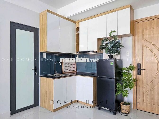 Cho thuê căn hộ ngay Trung tâm Quận 7 - giặt sấy free có thang máy