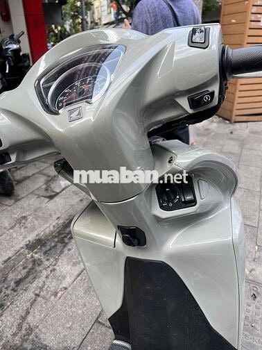 Honda Vision Thể thao 2023 Xám 11000 km