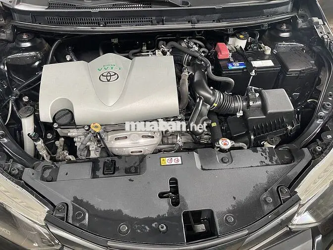 Toyota Vios E CVT 2022 Đen Tự động