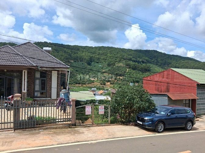 Bán đất mặt tiền Xuân Sơn, Xuân Trường, Đà Lạt - 240m²