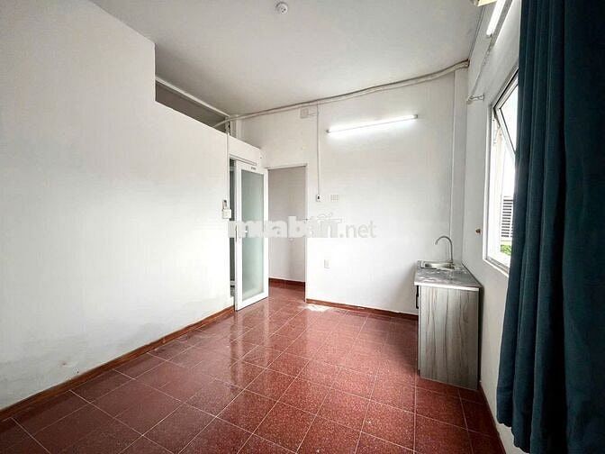 STUDIO CỬA SỔ THOÁNG ĐÓN GIÓ - NỘI THẤT CƠ BẢN - KHU HOÀNG VĂN THỤ