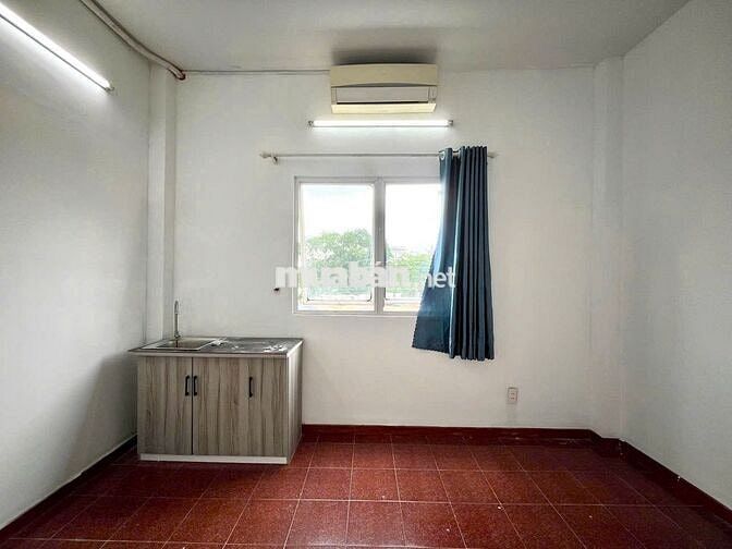 STUDIO CỬA SỔ THOÁNG ĐÓN GIÓ - NỘI THẤT CƠ BẢN - KHU HOÀNG VĂN THỤ