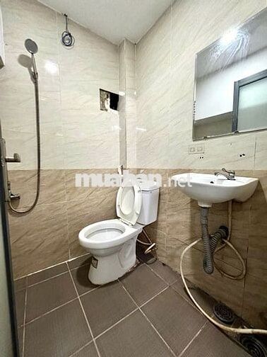 DUPLEX CỬA SỔ THOÁNG RỘNG - NỘI THẤT CƠ BẢN - KHU HOÀNG VĂN THỤ