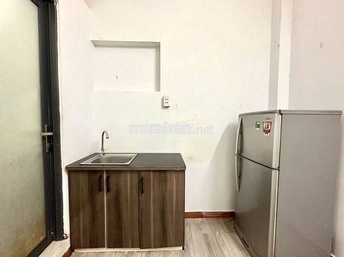 DUPLEX CỬA SỔ THOÁNG RỘNG - NỘI THẤT CƠ BẢN - KHU HOÀNG VĂN THỤ