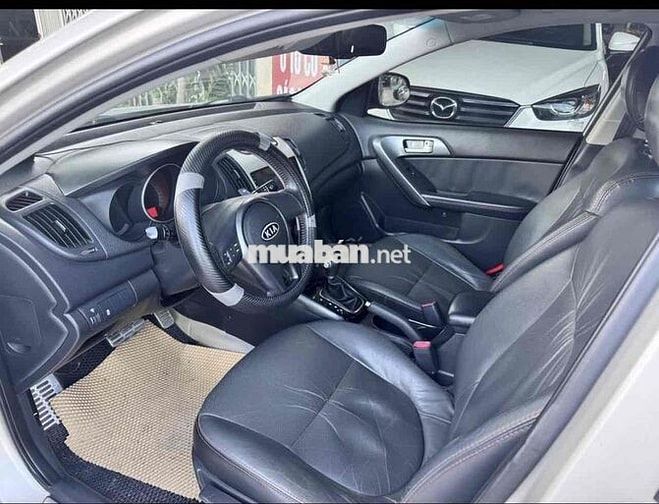 Kia Forte SLi Bạc Full Option