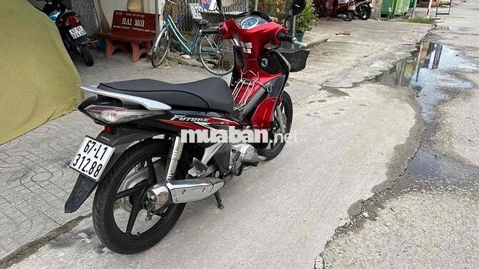 Honda Future fi 2013 Đỏ đen ( hỗ trợ góp )