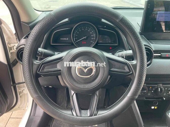 Mazda Mazda 2 Trắng 5 chỗ