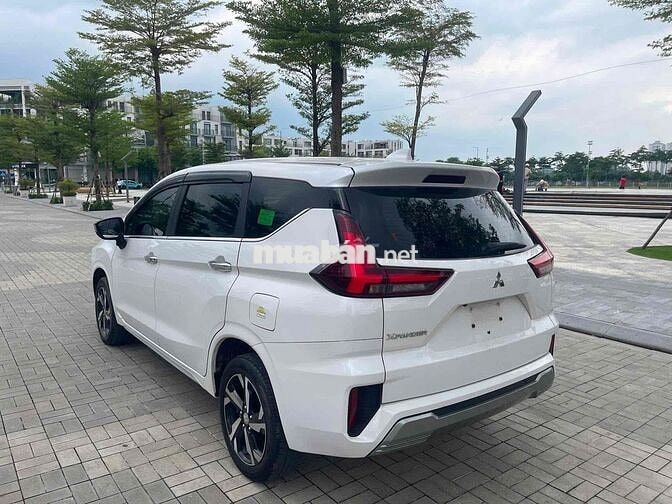 Mitsubishi Xpander 7 chỗ Số tự động Trắng