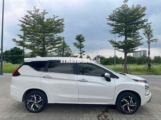 Mitsubishi Xpander 7 chỗ Số tự động Trắng