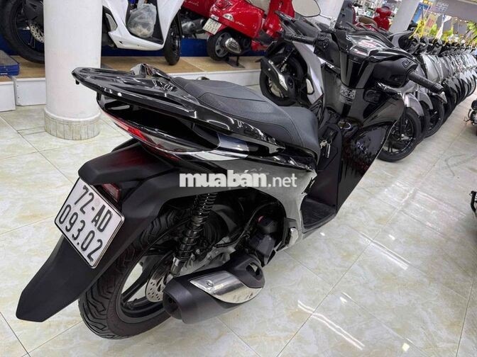 Honda SH 125 CBS 2022 Đen bóng Tự động