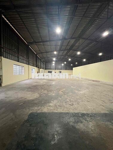 Cho thuê kho xưởng 3200m Có PCCC Trạm Điện chỉ 80 triệu