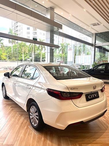 Honda City chạy giá tháng ngâu