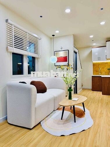 Siêu phẩm Nhà 2 tầng - Hẻm Xe hơi - Gần Vincom Quang Trung 22M2 
