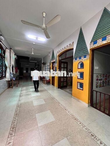 Cho Thuê nhà  1200m2 Emart Gò Vấp
