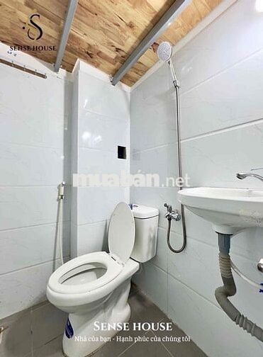 PHÒNG TRỌ SINH VIÊN CÓ GÁC ZÁ RẺ, NGAY ĐH CÔNG THƯƠNG, CÓ THANG MÁY