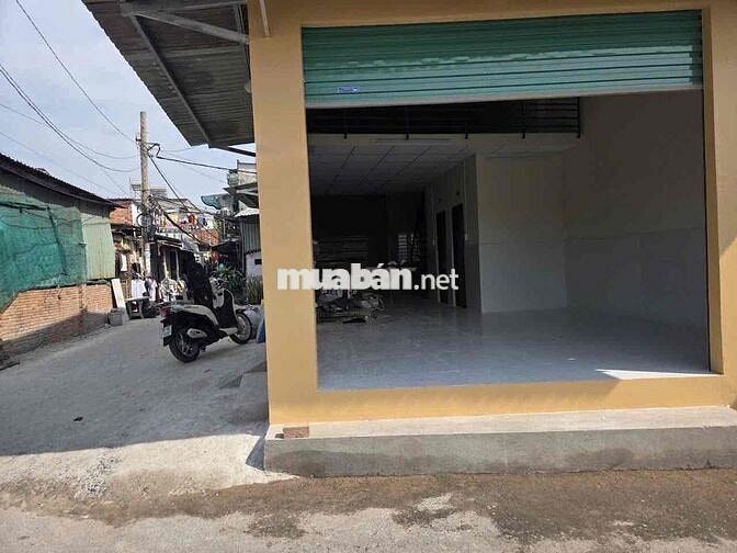 nhà thuê Lê tấn bê an lạc bình Tân DT 100m giá 10tr tl