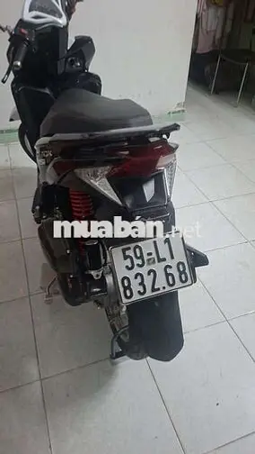 Honda Click 125i Nhập khẩu Đen, trắng