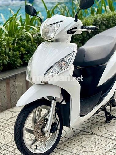 Vision 2012 zin êm đẹp (nợ xấu 6tr nhận xe)