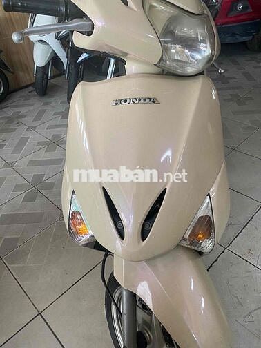 Honda Lead 2010 Kem