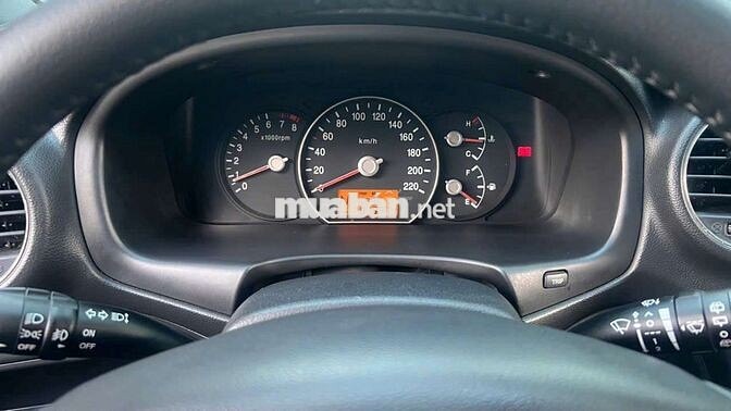 KIA Carens Premium 2.0 2012 Tự động Xám