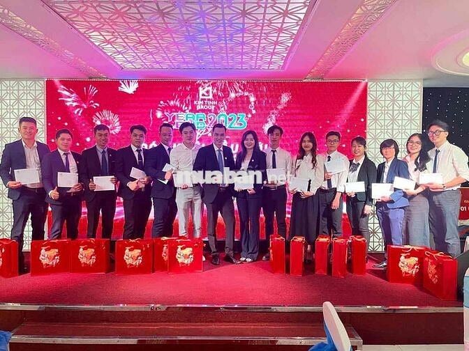 Cần Tuyển Chuyên Viên Kinh Doanh Lương Cao 12tr