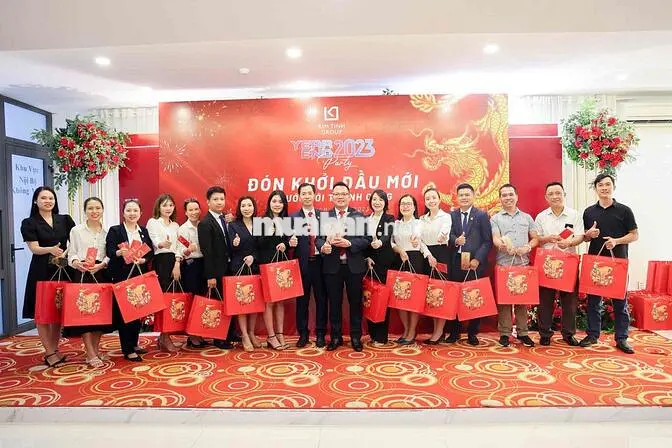 Cần Tuyển Chuyên Viên Kinh Doanh Lương Cao 12tr