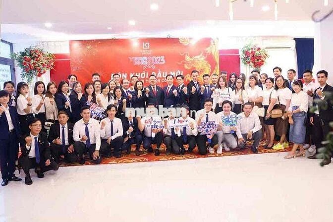 Cần Tuyển Chuyên Viên Kinh Doanh Lương Cao 12tr