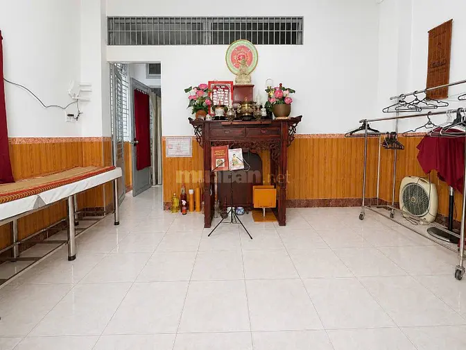 Nhà đẹp 3 tầng, giá tốt 61m2( 5.1 x 12 ) Trường Chinh P14 Tân Bình