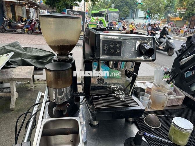 Bán cà phê mang đi 6h - 10h sáng