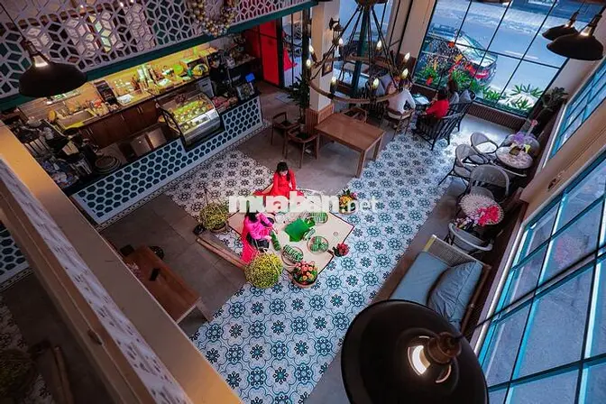 TUYỂN PHA CHẾ (NỮ) CÓ KINH NGHIỆM
