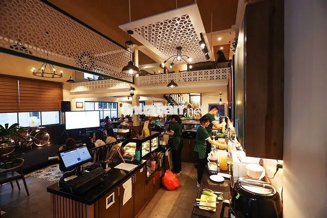 TUYỂN PHA CHẾ (NỮ) CÓ KINH NGHIỆM