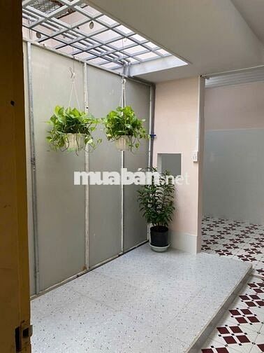 Cho thuê căn hộ chung cư Nguyễn Thiện Thuật, Quận 3 cũ