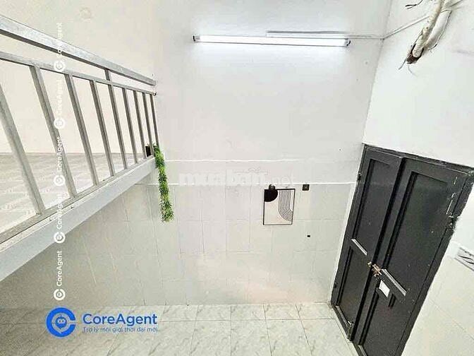 PHÒNG TRỌ GÁC CAO GIÁ RẺ NGAY AEON TÂN PHÚ - THANG MÁY