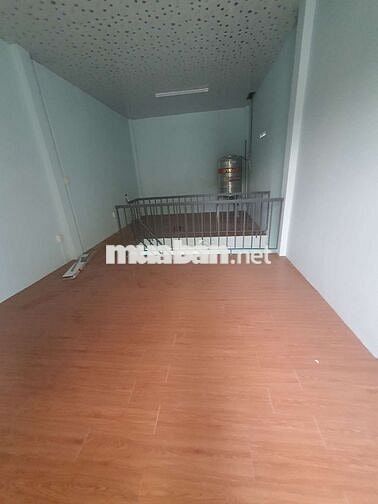 Kho Nhà Chính Chủ 4x30 + 1lửng Có Thể Làm Phòng 